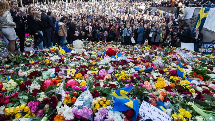 Schweden Nach dem Anschlag in Stockholm (Getty Images/M. Campanella)