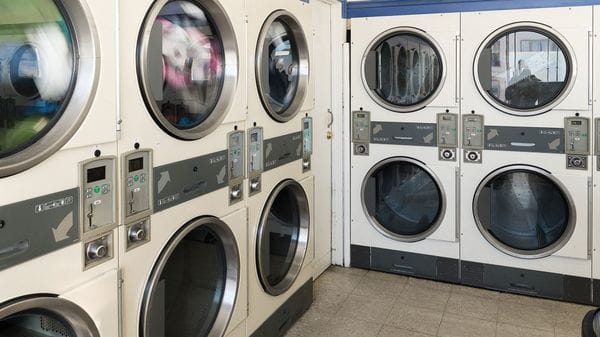 La nueva “lavandería del Papa” podrá atender hasta seis lavados a la vez