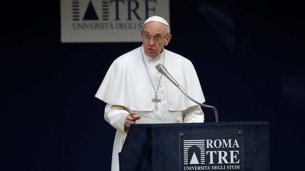 El papa Francisco piensa ampliar su red de solidaridad a otros servicios para los “sin techo” (Reuters)