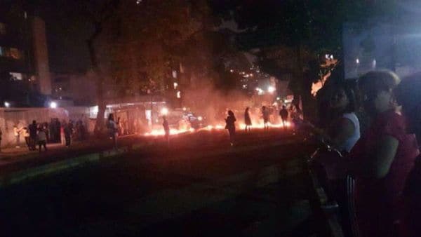 Los disturbios en el Paraíso, un distrito de Caracas(Twitter)