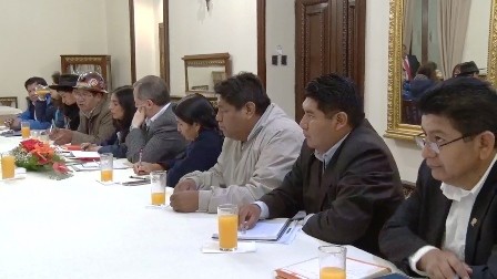 Organizaciones-pueden-postular-a-sus-candidatos