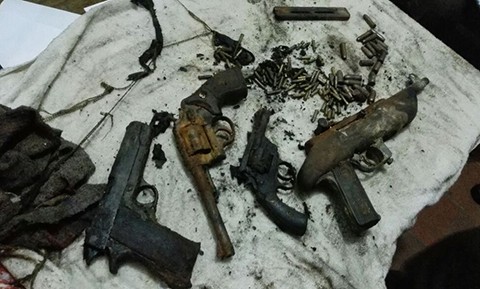 Hallan-arma-escondida-en-una-caleta-en-Palmasola