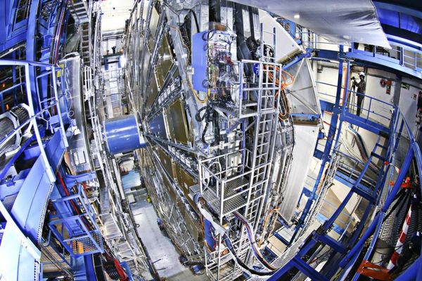 La “Máquina de Dios” es un acelerador y colisionador de partículas (CERN)