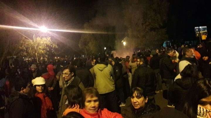 Graves incidentes en una protesta contra Cristina y Alicia Kirchner