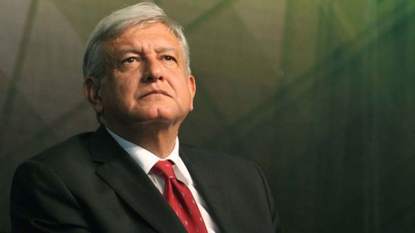 Andrés Manuel López Obrador, el principal dirigente opositor que puntea las encuestas para las presidenciales de 2018.