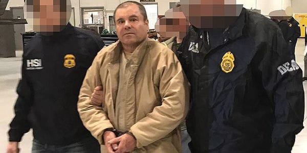 “El Chapo” Guzmán, el día de su llegada extraditado a los Estados Unidos