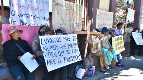 Enfermos con cáncer se movilizan en La Paz. Foto: APG