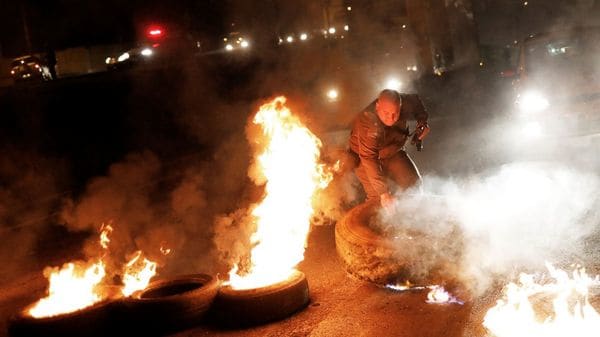 Algunos trabajadores se plegaron a la huelga dado a la dificultad a la hora de utilizar el transporte público (Reuters)