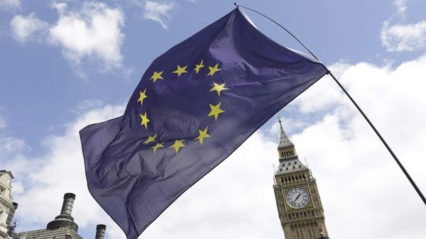 Los 27 líderes de la Unión Europea (UE) dieron su respaldo a las directrices para negociar la salida del Reino Unido