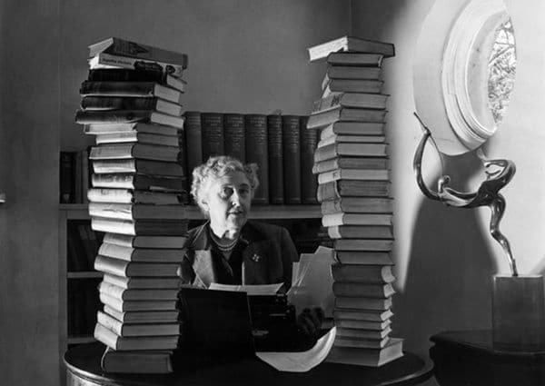 Agatha Christie nunca confesó que inventó la historia de la pérdida de la memoria. Ahora su biógrafo Wilson ensayó la nueva teoría