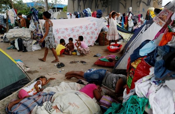 Campamento de los indígenas en Manaos (Reuters)