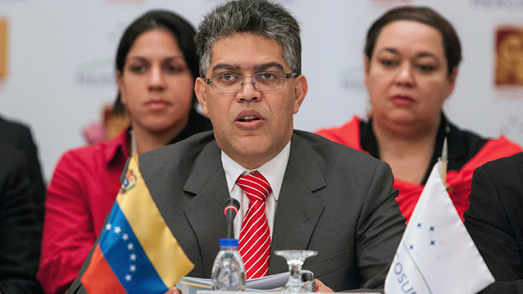 Presidente de la Comisión Constituyente venezolana responde a la fiscal general