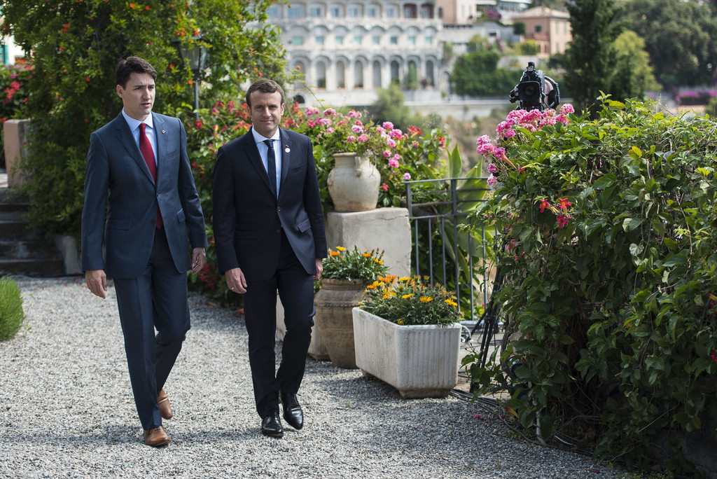 Justin Trudeau, Emmanuel Macron