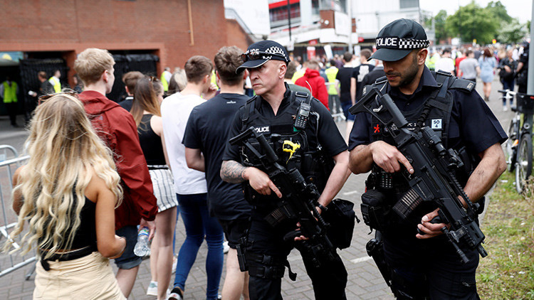 Medios: El FBI advirtió al MI6 sobre los planes del atacante de Mánchester
