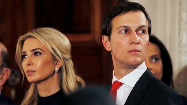 Jared Kushner junto con su esposa Ivanka Trump (Reuters)