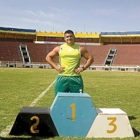 EL MONTEREÑO ALDO GONZÁLEZ, EN EL PODIO. ALDO GONZALEZ