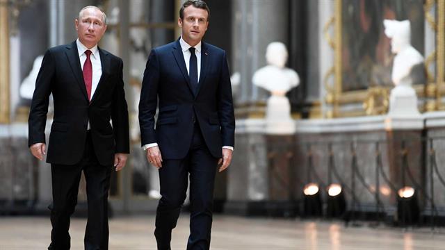 Emmanuel Macron, el más clásico de todos y el más lookeado también