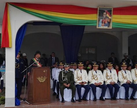 El presidente Evo Morales en la celebración del LXV aniversario del Colegio Militar de Aviación.