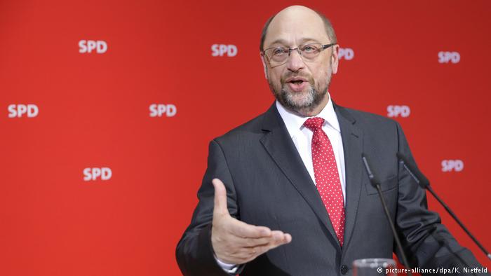 Deutschland Landtagswahl im Saarland - SPD-Vorsitzende Martin Schulz (picture-alliance/dpa/K. Nietfeld)