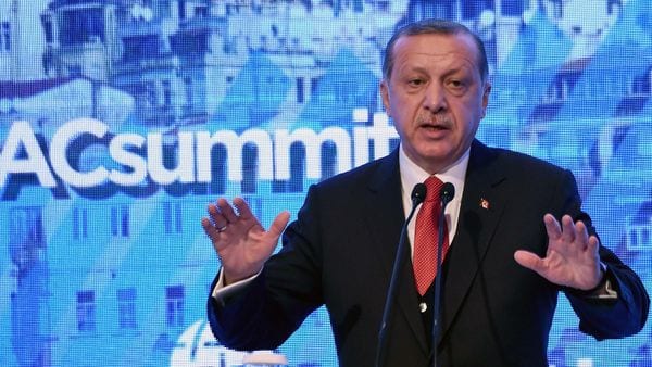 El mandatario turco cree que Arabia Saudita debe liderar la resolución de la crisis (AFP)