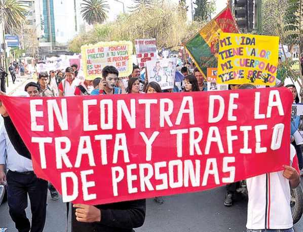 Resultado de imagen de prevención contra la trata y tráfico en Oruro