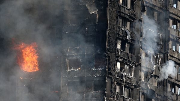 El trágico incendio en Londres (Reuters)