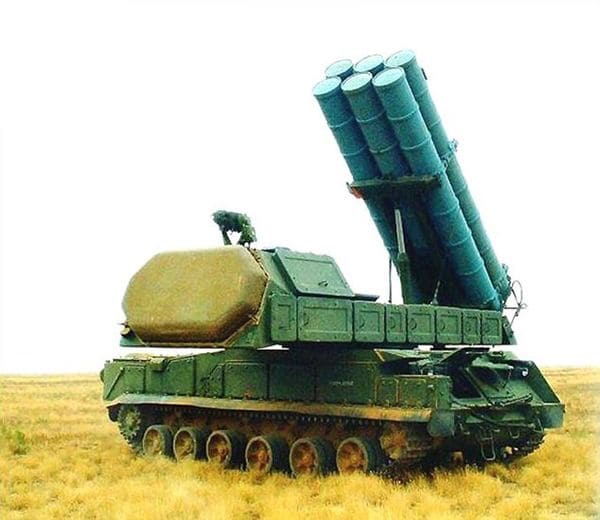 El Buk M3 de mediano alcance, similar al utilizado por rebeldes ucranianos prorrusos para derribar por error vuelo comercial MH17 de Malaysia Airlines