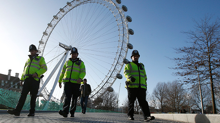Evacúan uno de los lugares más turísticos de Londres por bomba de 