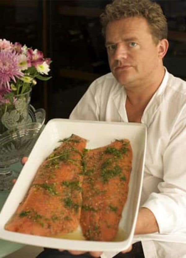 Jonathan Brown, el magnate del salmón socio de Scot Young