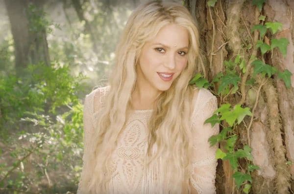 El tema que dedicara al padre de sus dos hijos, Gerard Pique, ha tenido a la cantante colombiana entre lo más escuchado de las listas mundiales