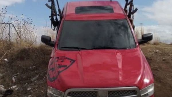 Generalmente viajan en camionetas. (Foto: YouTube/captura de pantalla)