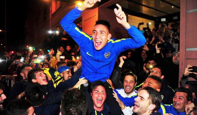 Centurión seguirá en Boca.