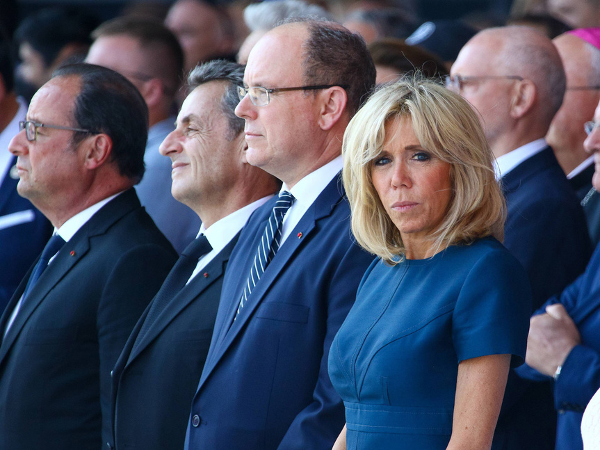 Brigitte Marcon con Francois Hollande, Nicolas Sarzozy y Alberto de Mónaco durante el homenaje a las víctimas del atentado en Niza. Brigitte Marcon con Francois Hollande, Nicolas Sarzozy y Alberto de Mónaco durante el homenaje a las víctimas del atentado en Niza.