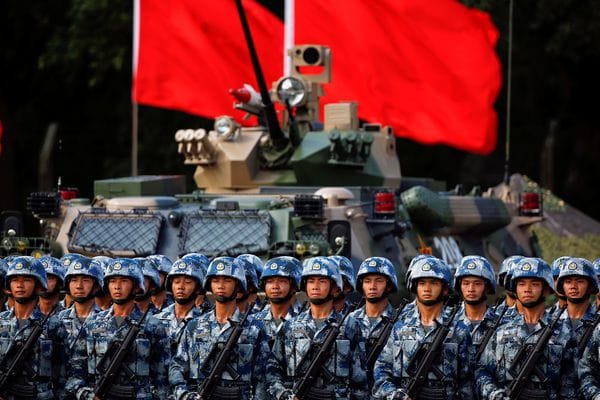 Tropas del Ejército Popular de Liberación de China (Reuters)