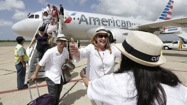 Según precisó THCG, revista que ayuda a entender el mercado de Cuba y a sus consumidores, se evidencia un “significativo aumento de los viajes de los cubano-americanos a la isla” (AP)