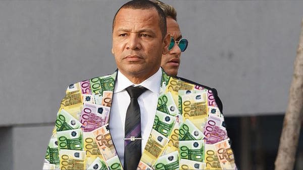 El traje del papá de Neymar hecho con billetes de 100, 200 y 500 euros