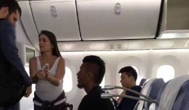 Paulinho, camino a Barcelona (Foto: @FCBW_A7).