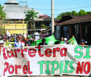 Vargas y Villena anuncian acción popular contra la ley del TIPNIS