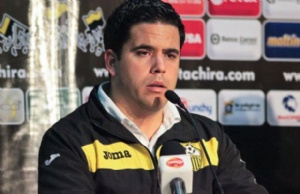 Daniel Farías es el nuevo técnico de The Strongest
