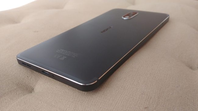 Imagen trasera del Nokia 6
