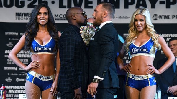 La pelea será en el T-Mobile de Las Vegas (AFP)