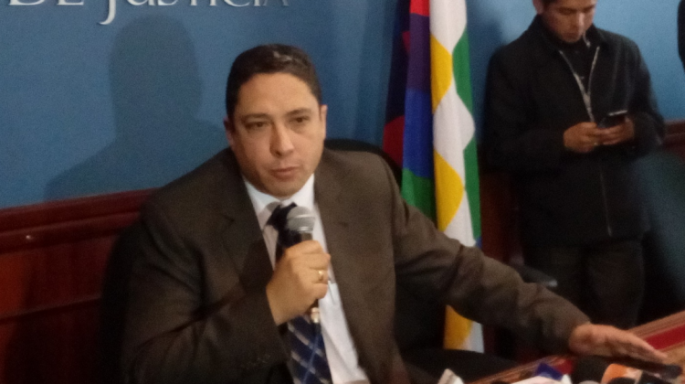 Resultado de imagen de El ministro de Justicia, Héctor Arce