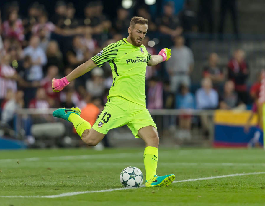 Resultado de imagen para jan oblak 2017