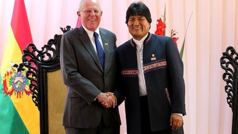 El presidente Boliviano junto a su par de Perú. 