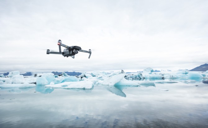DJI pone a punto sus drones con versiones nuevas del Mavic Pro y Phantom 4 Pro