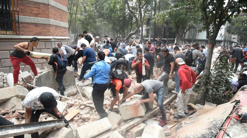 Al menos 47 muertos por el fuerte terremoto de magnitud 7,1 que ha vuelto a sacudir México