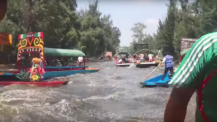 VIDEO: Así se sintió el fuerte terremoto durante un plácido paseo fluvial en México