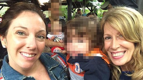 Hanna y su madre Kathleen Davis, quien tuvo sexo con el marido de su hija