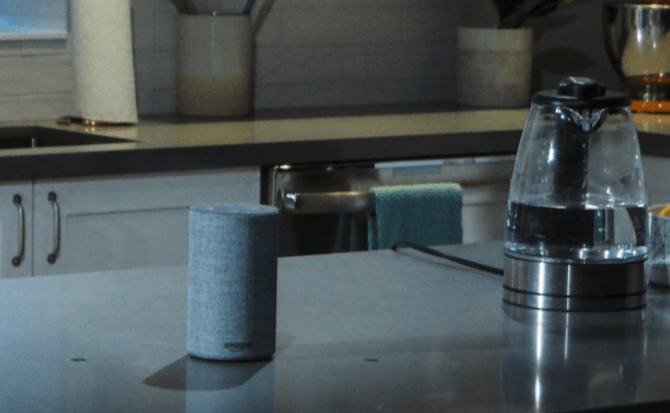 Amazon renueva su altavoz Echo y lo hace más pequeño
