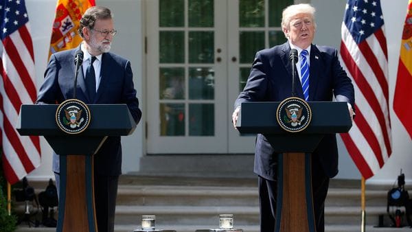 Mariano Rajoy junto a Donald Trump (Reuters)